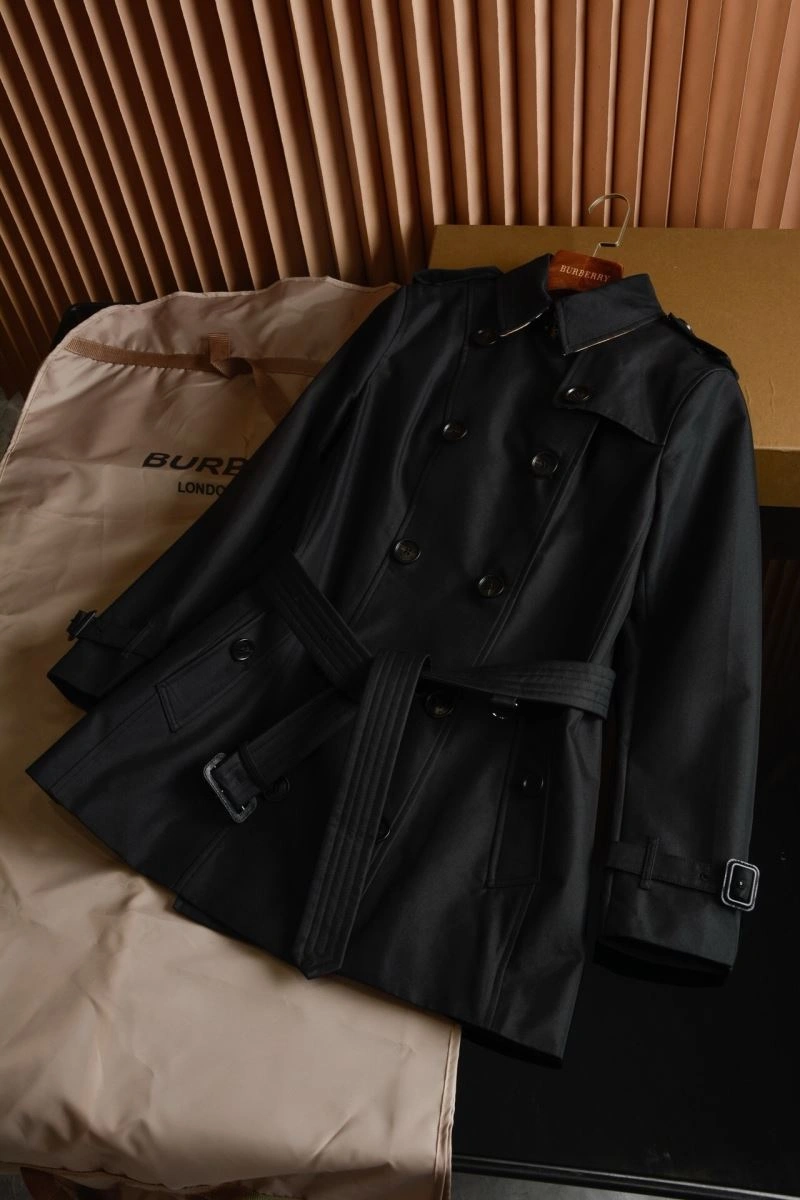 Neat Burberry Outwear 103959