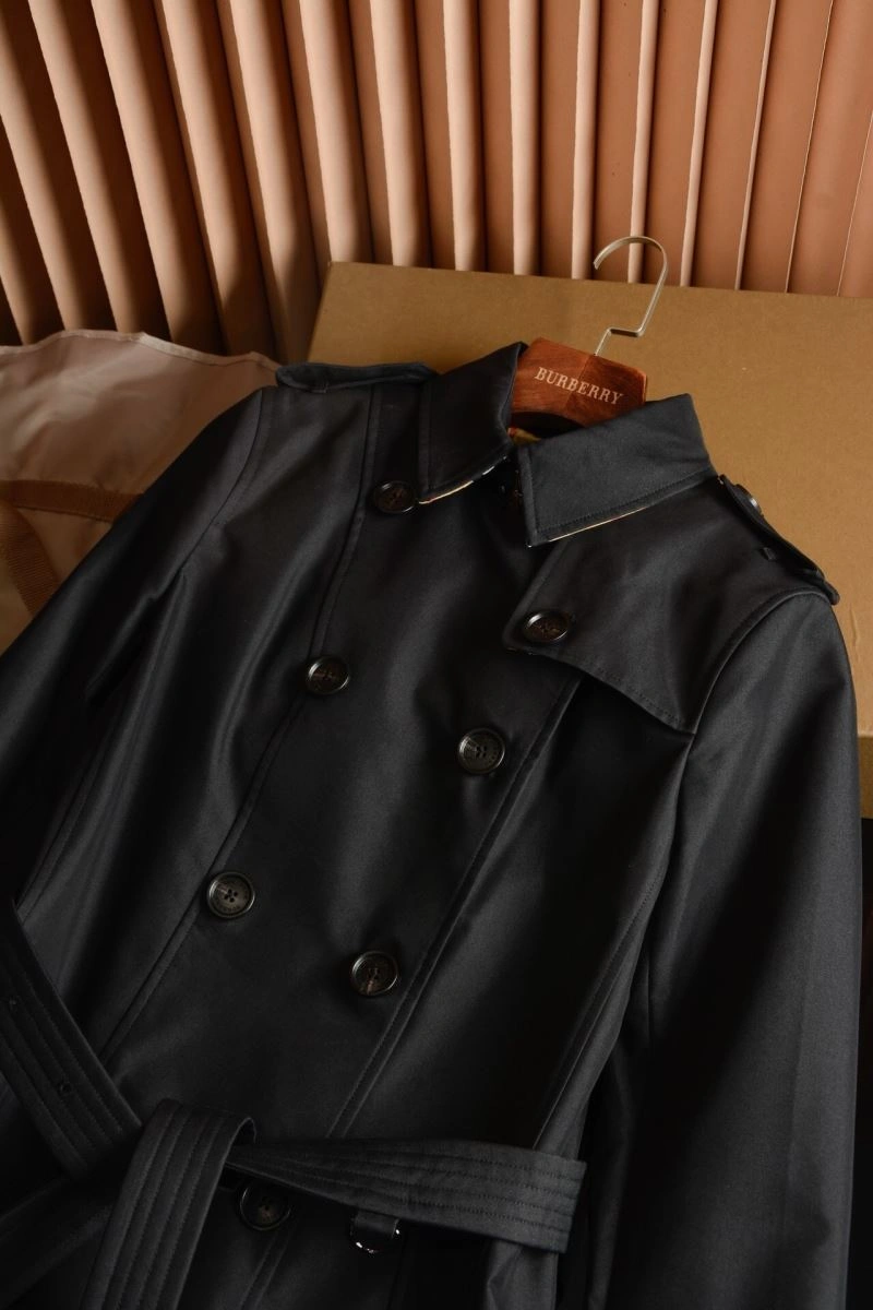 Neat Burberry Outwear 103959