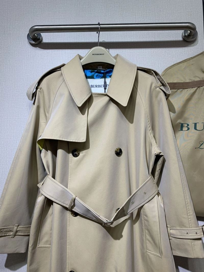 Cozy Burberry Outwear 103955