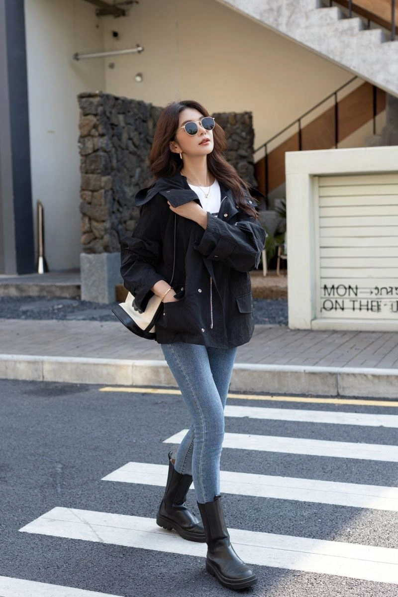 Soft Burberry Outwear 103979