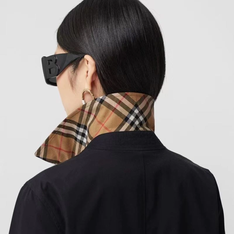 Premium Burberry Outwear 103931