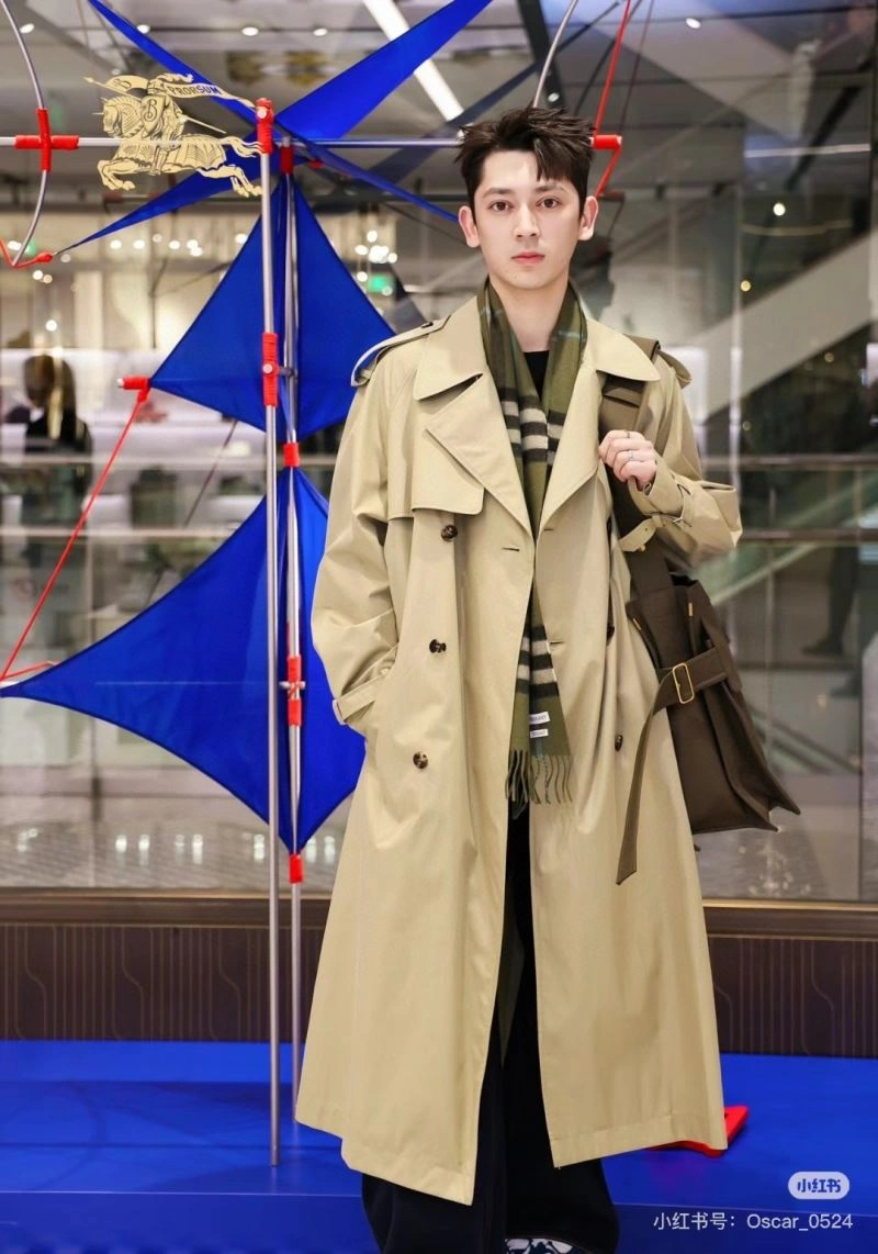 Durable Burberry Outwear 103973