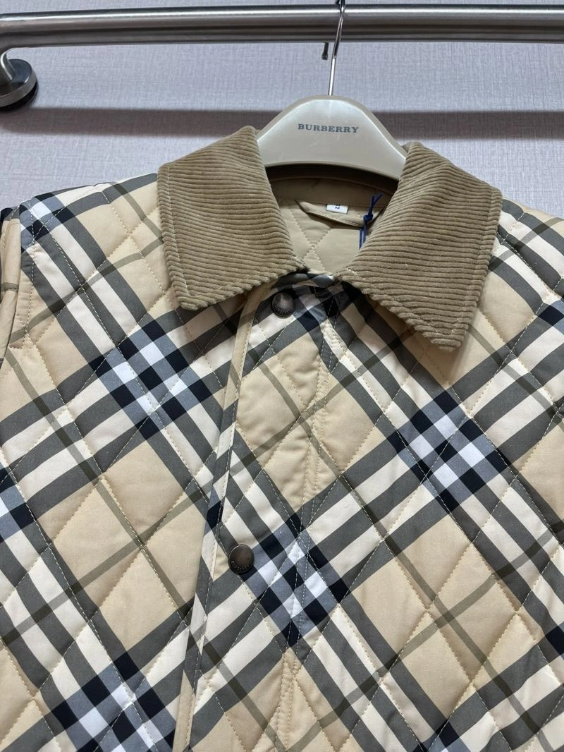 Cozy Burberry Outwear 103942