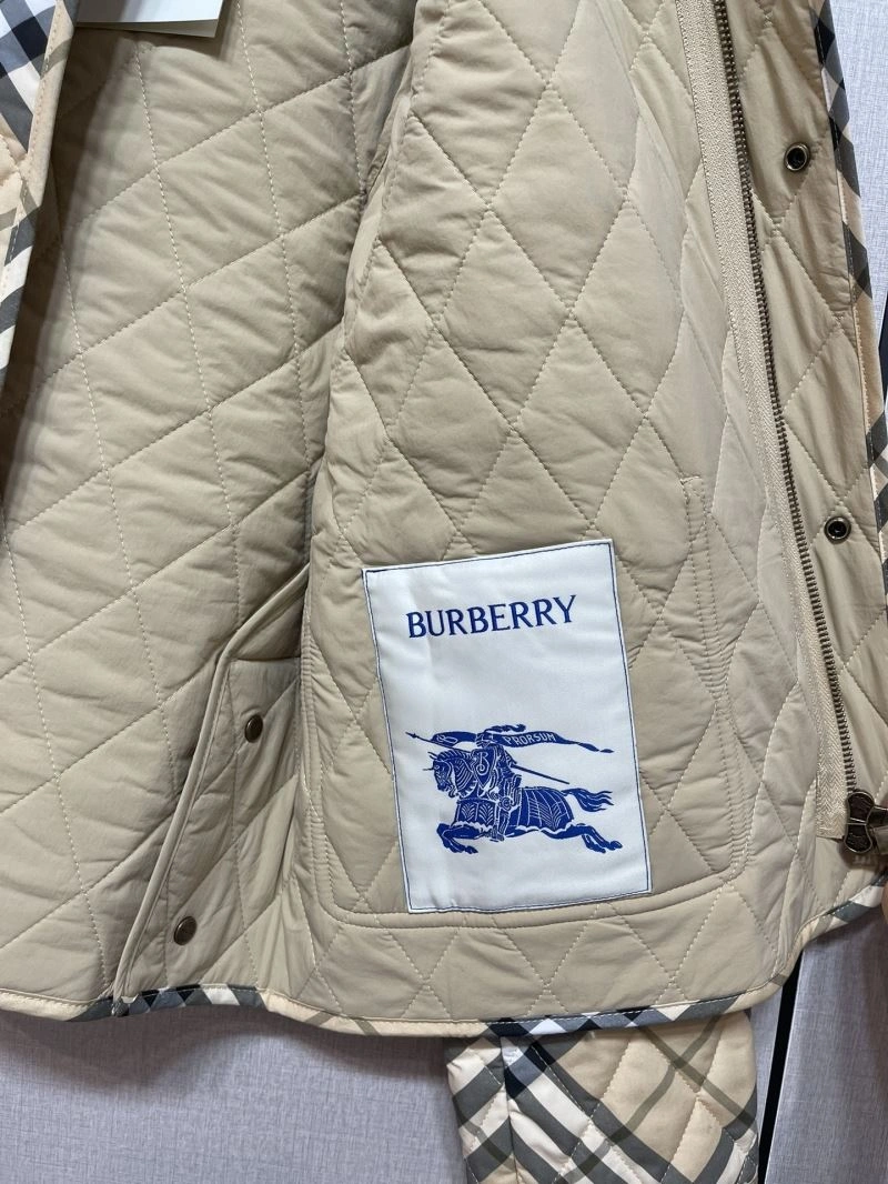 Cozy Burberry Outwear 103942