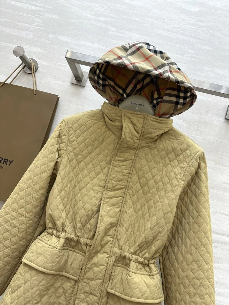 Burberry Outwear TravelReady 103924
