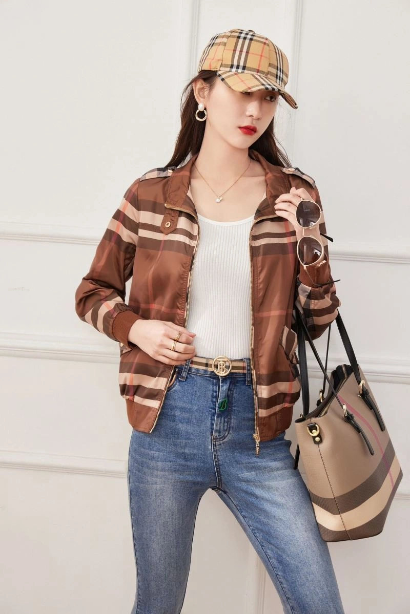 Burberry Outwear Minimalist 103956