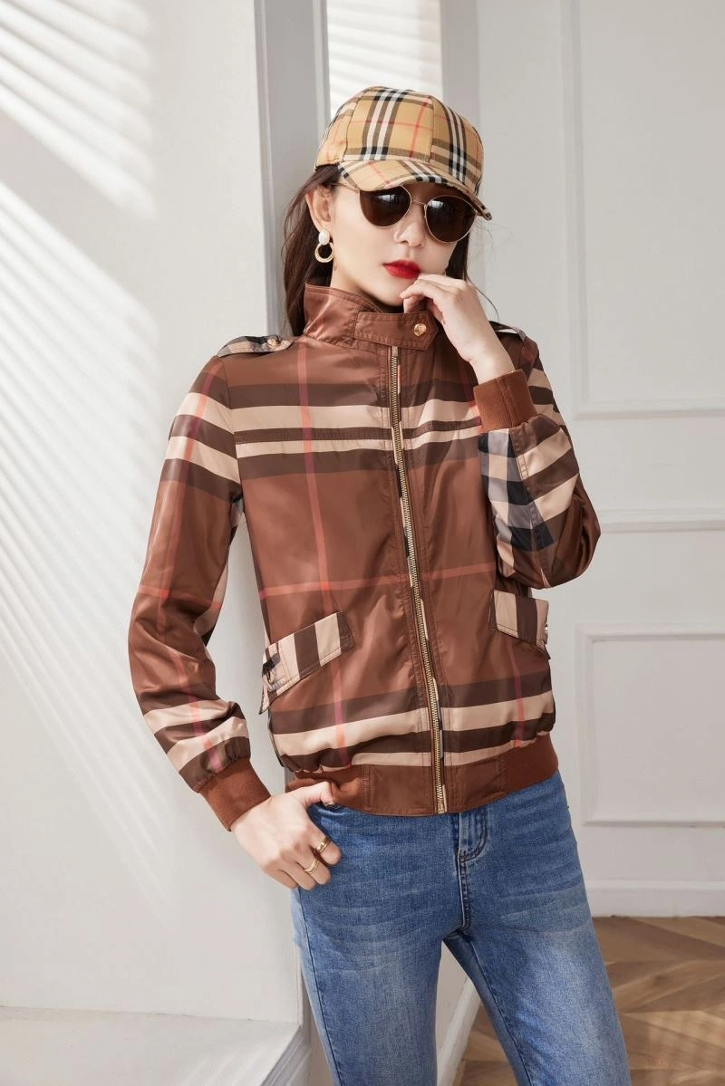 Burberry Outwear Minimalist 103956