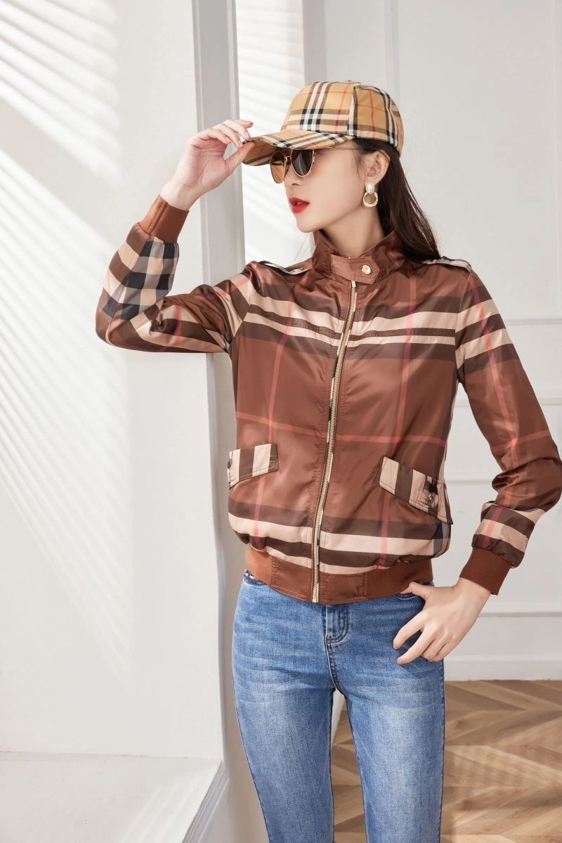 Burberry Outwear Minimalist 103956