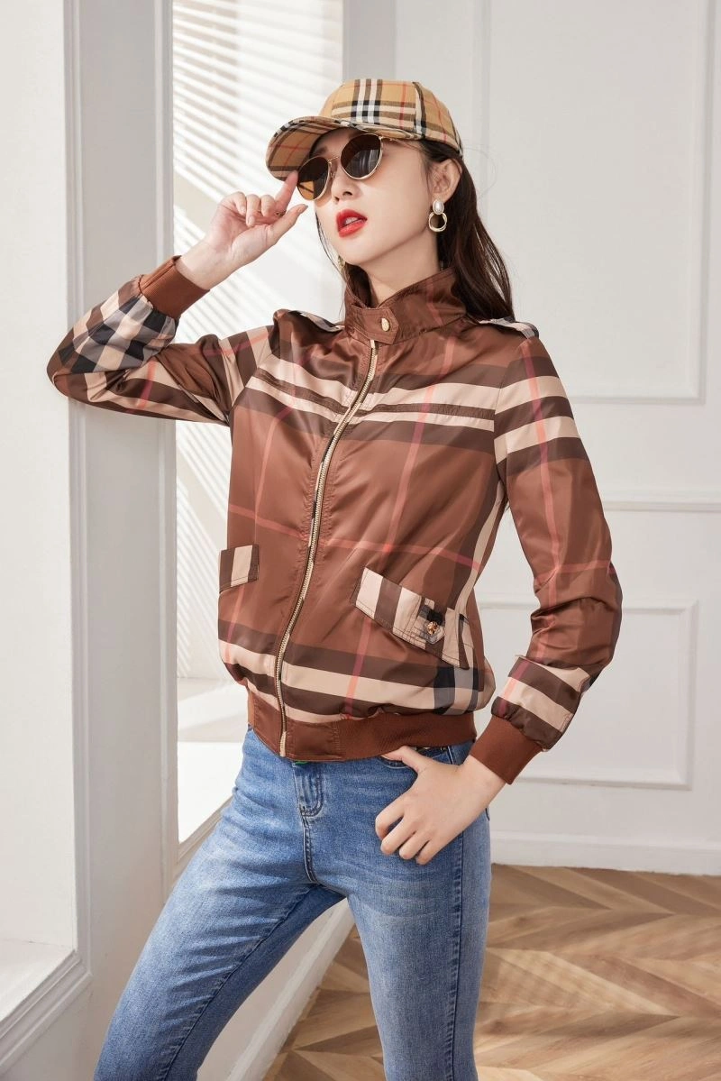 Burberry Outwear Minimalist 103956