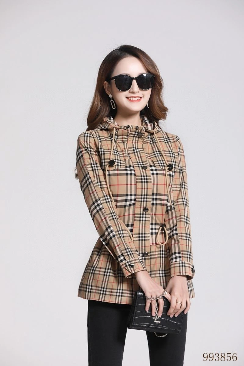 Snug Burberry Outwear 103919