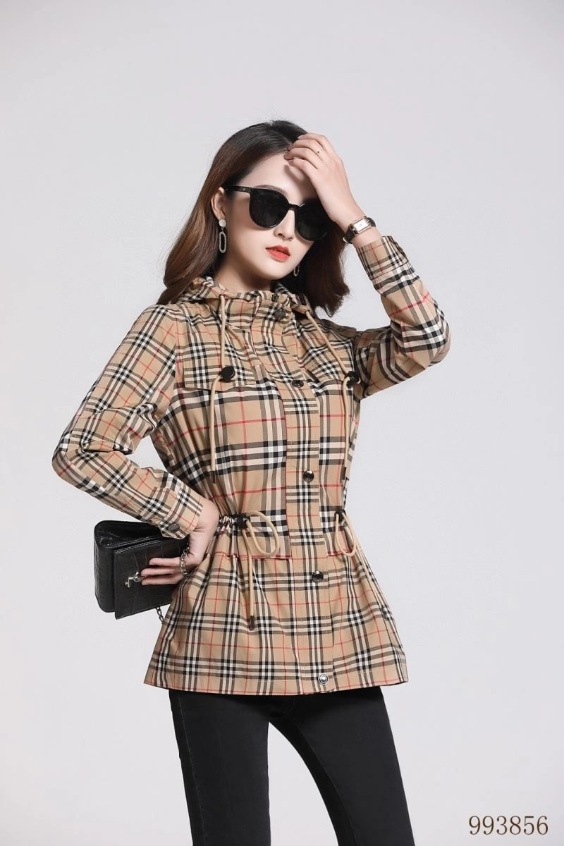 Snug Burberry Outwear 103919