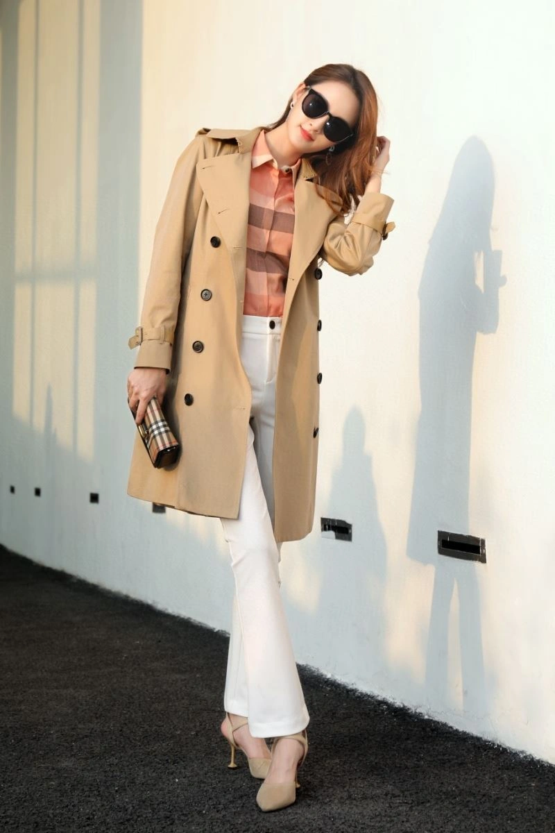 Burberry Outwear Breathable 103918