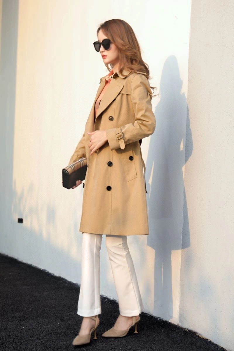 Burberry Outwear Breathable 103918
