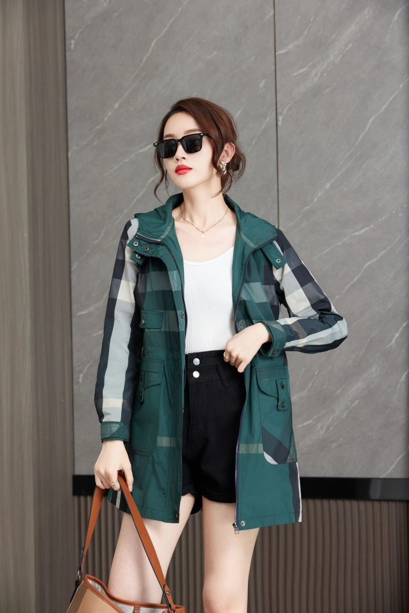 Burberry Outwear Packable 103949