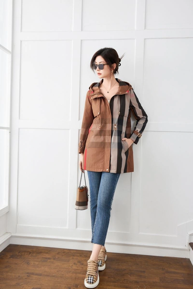 Burberry Outwear SunProtective 103916