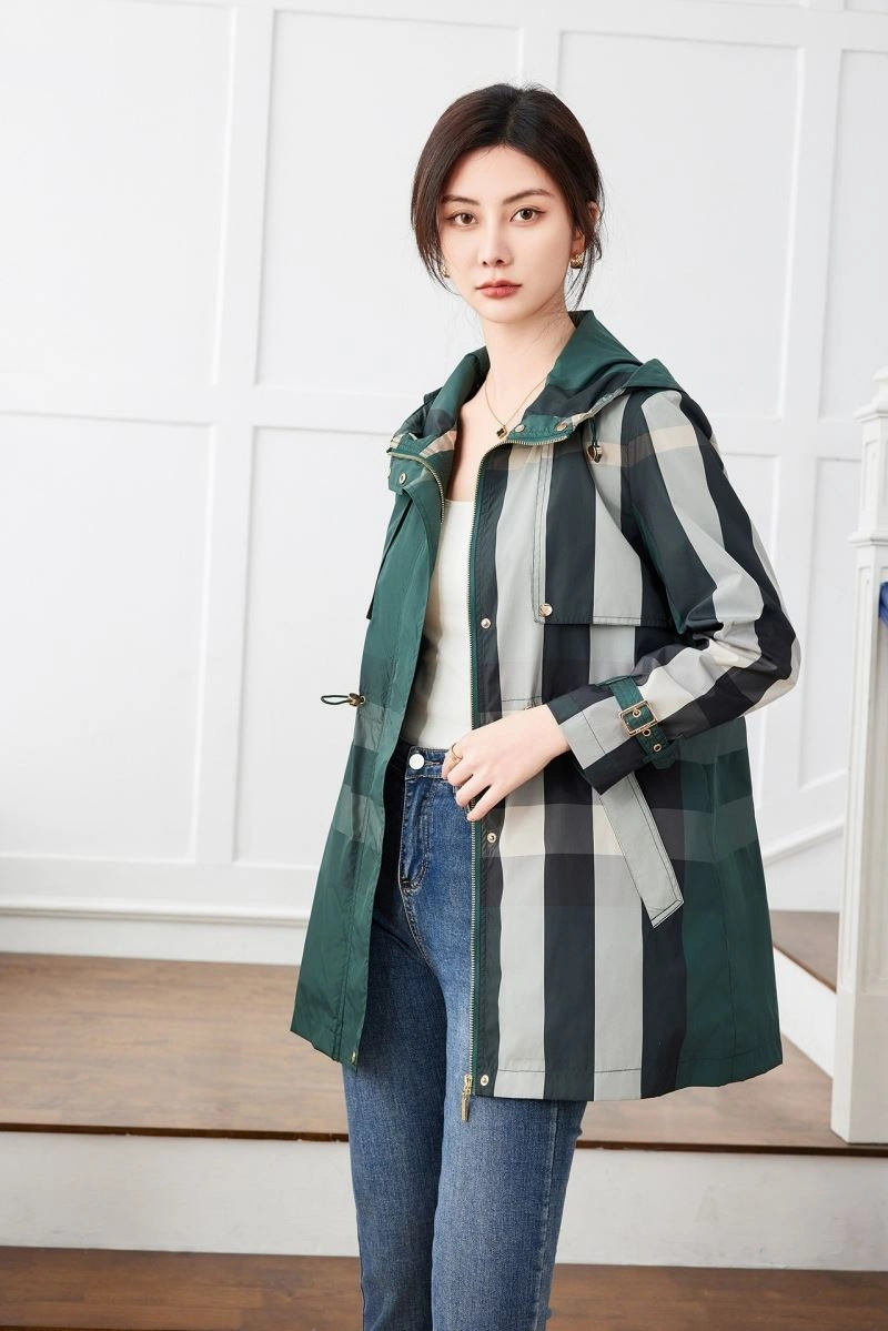 Burberry Outwear Packable 103912