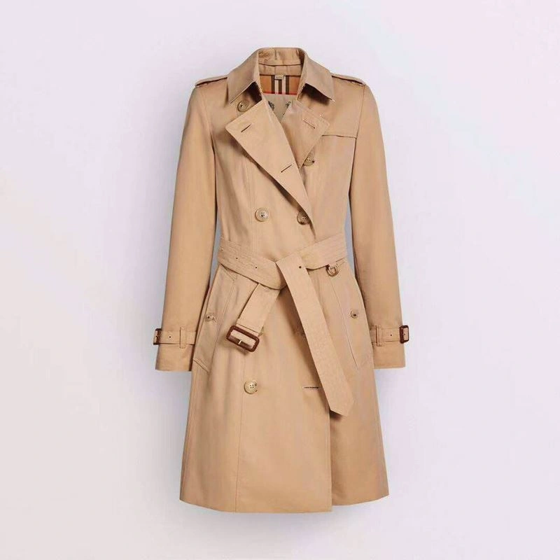 Burberry Outwear Chic 103906