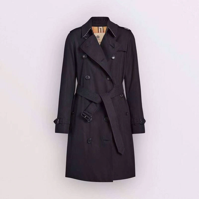 Burberry Outwear Chic 103906