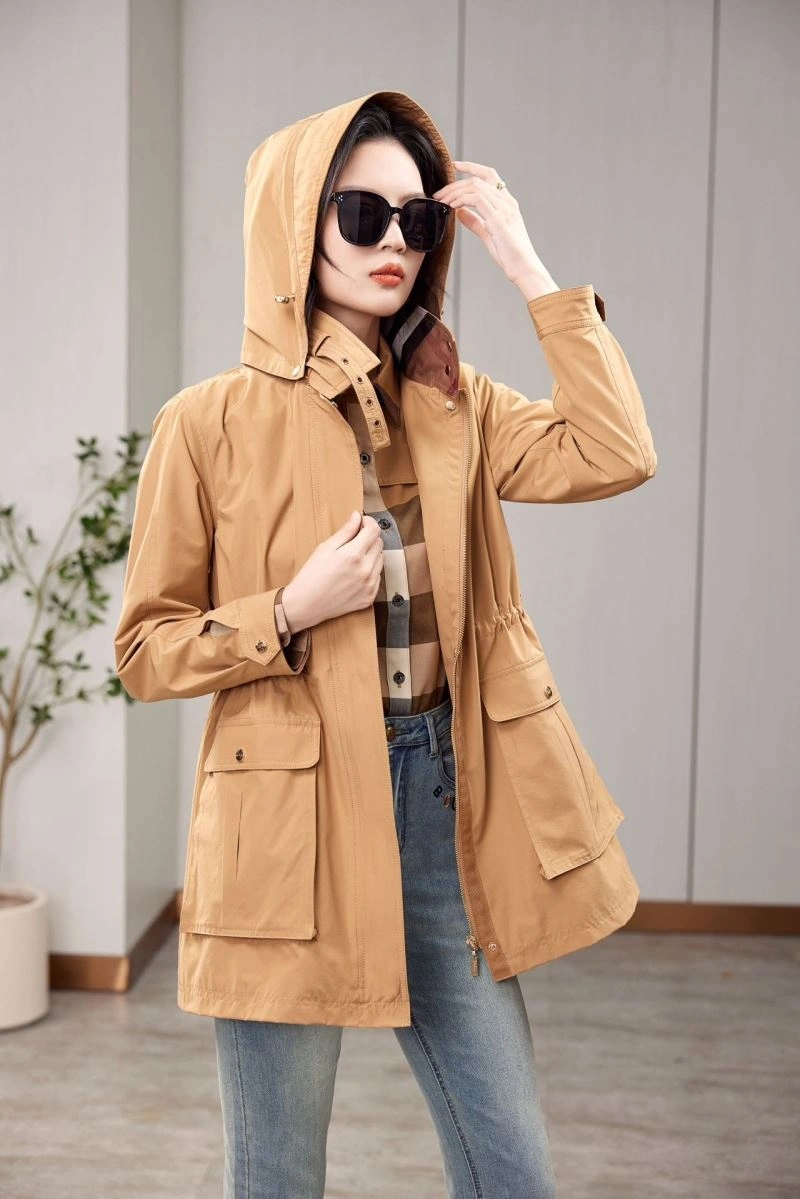 Compact Burberry Outwear 103907