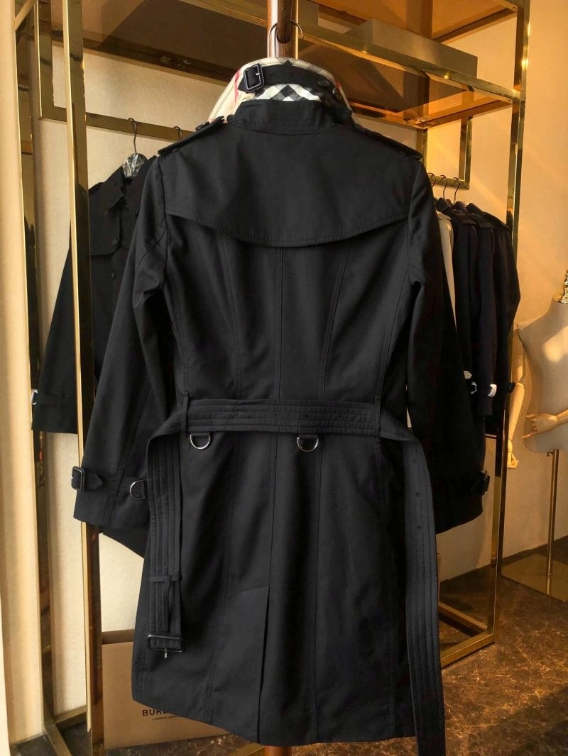 Burberry Outwear Breathable 103913