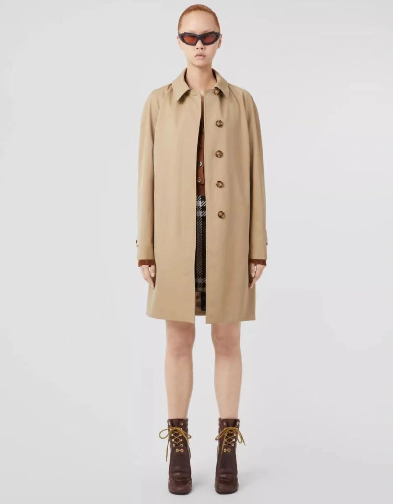 Burberry Outwear Trendsetting 103908