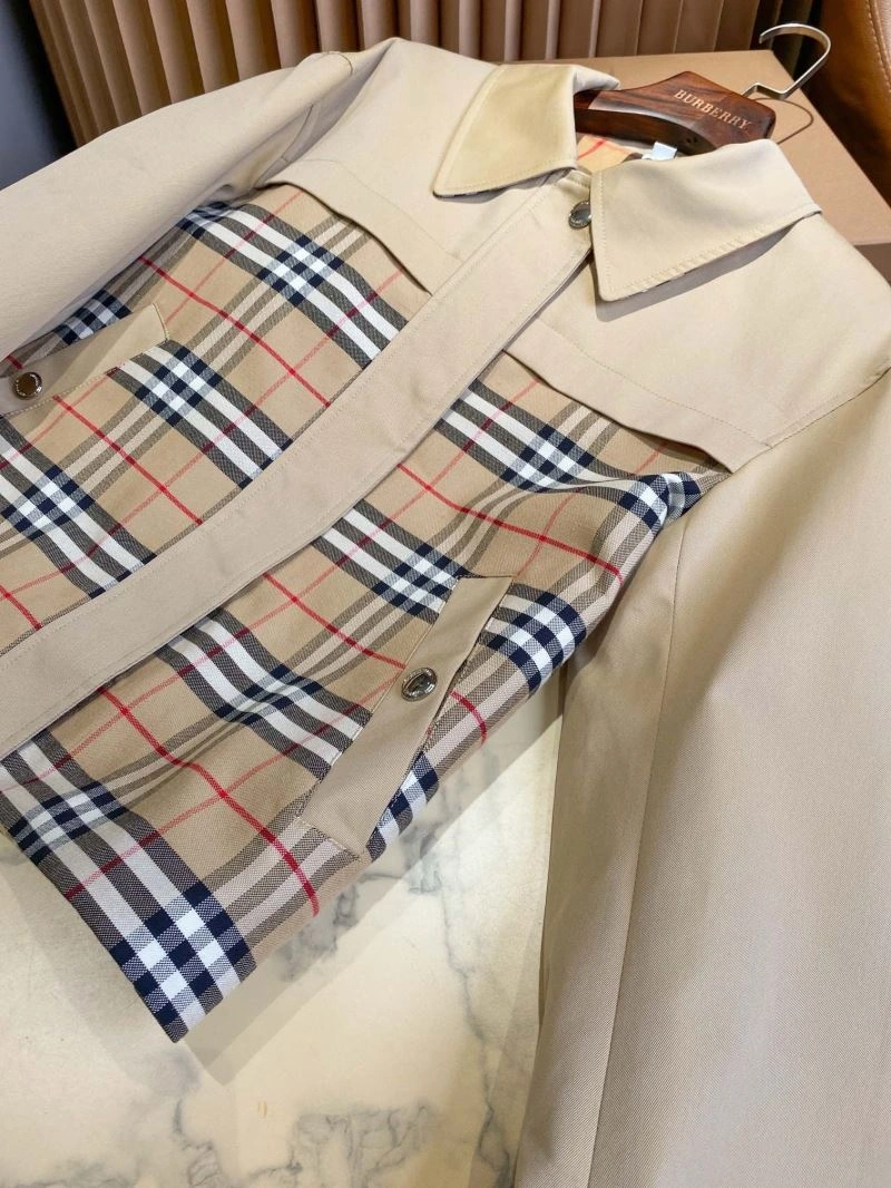 Stylish Burberry Outwear 103901