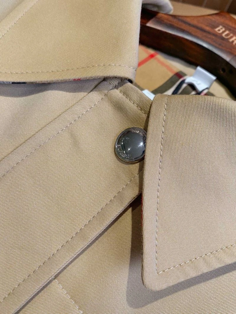 Stylish Burberry Outwear 103901