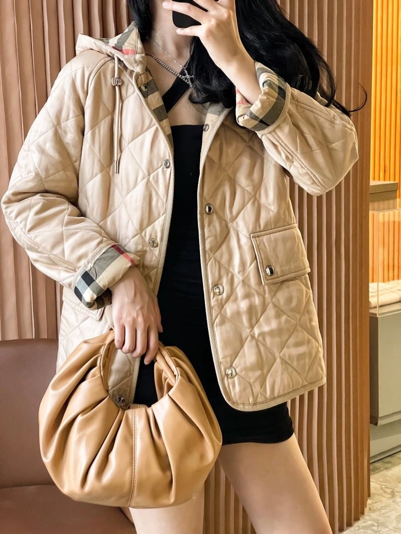 Burberry Outwear EyeCatching 103902