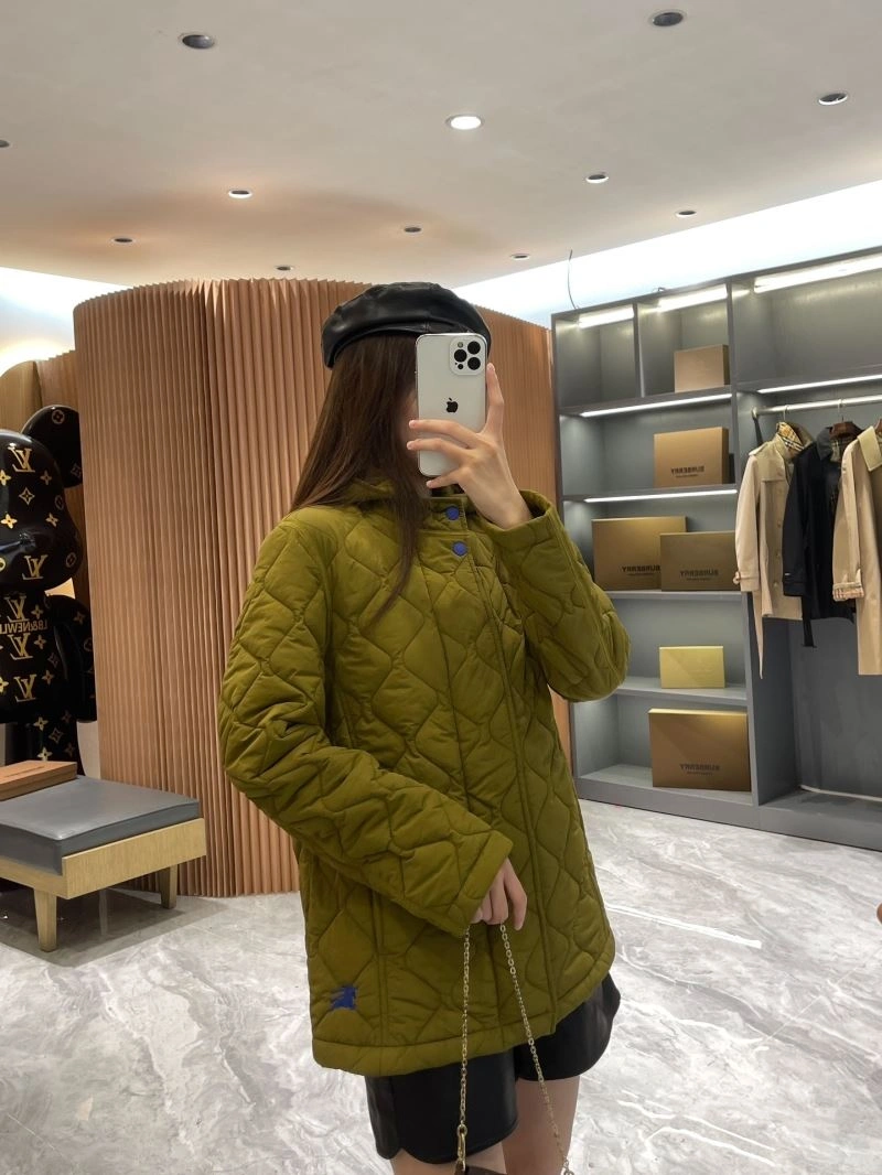 Burberry Outwear Efficient 103945