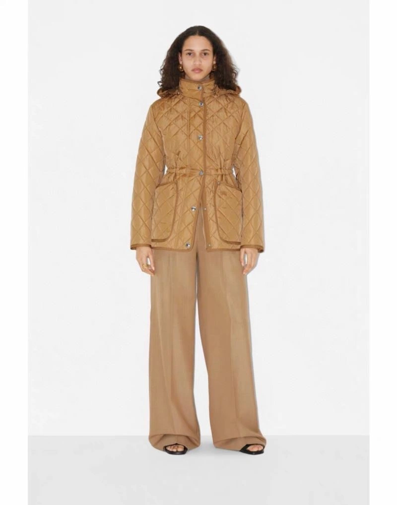 Burberry Outwear Comfortable 103890