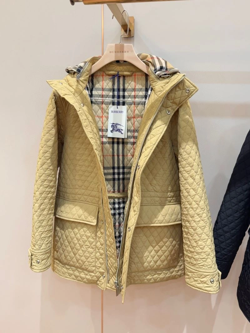 WrinkleFree Burberry Outwear 103889