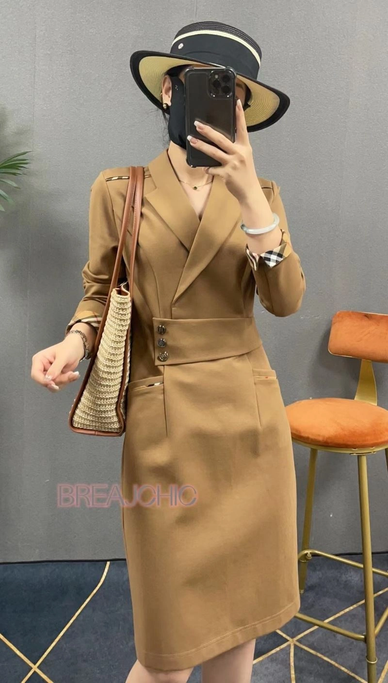 Burberry Outwear Neat 103886