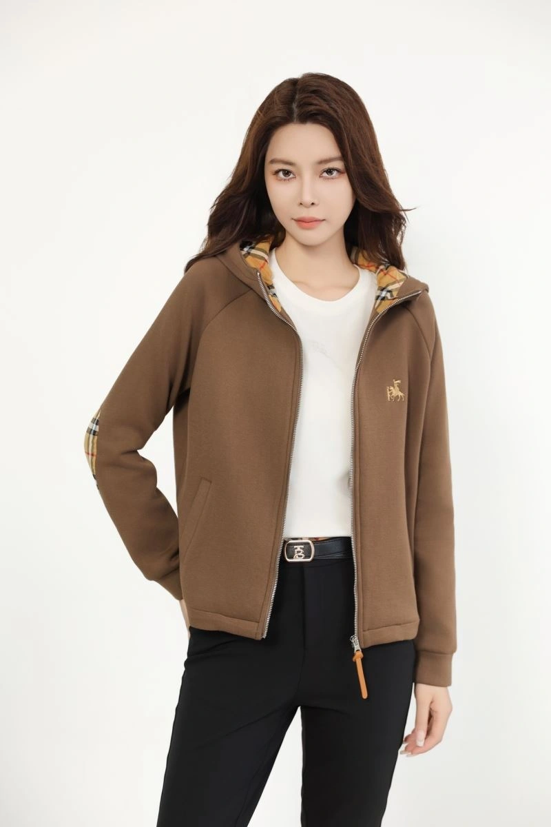 Sporty Burberry Outwear 103884
