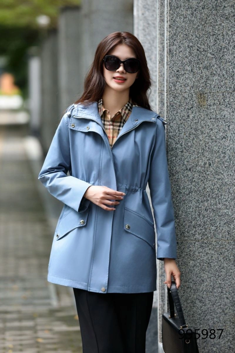 Functional Burberry Outwear 103882