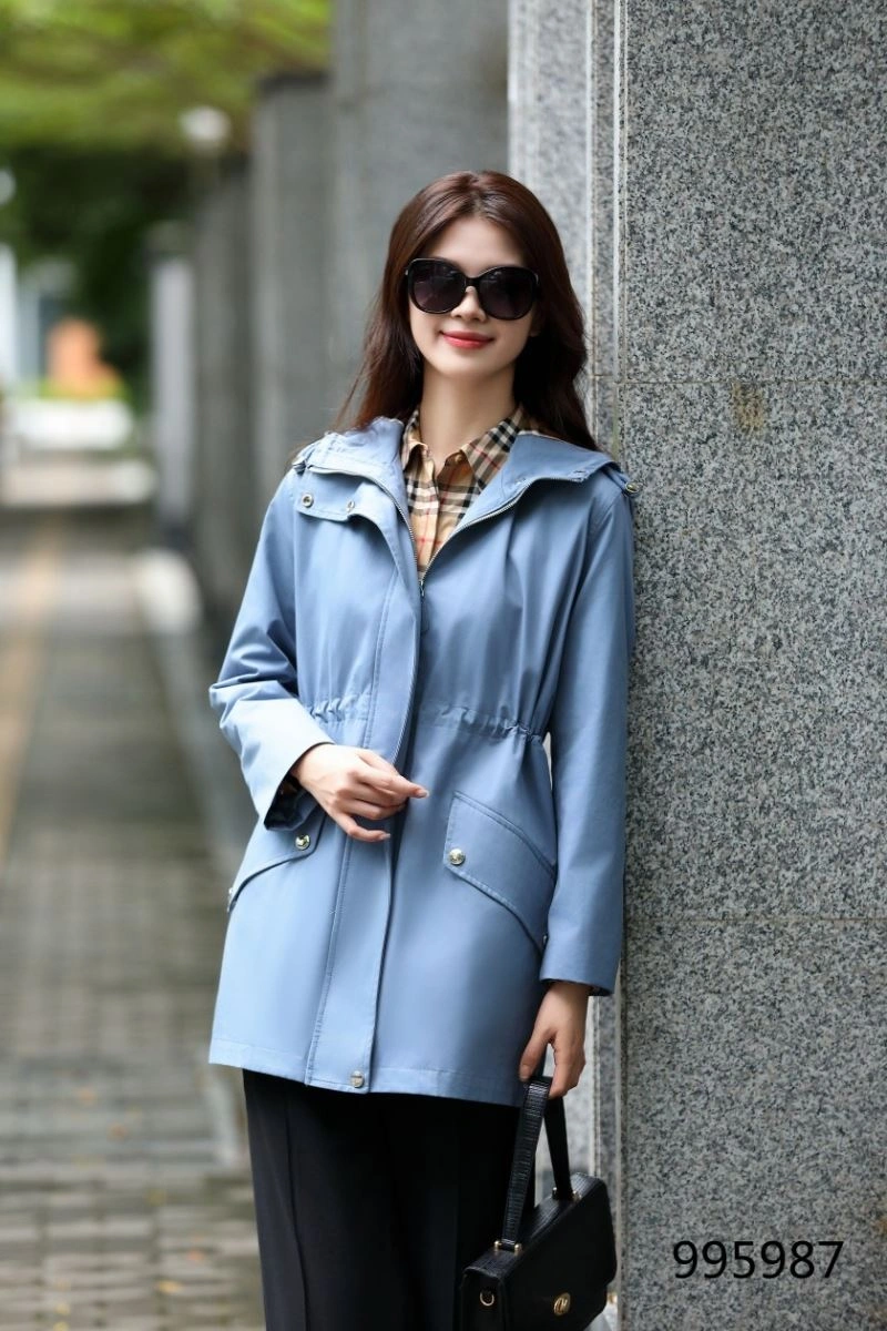 Functional Burberry Outwear 103882
