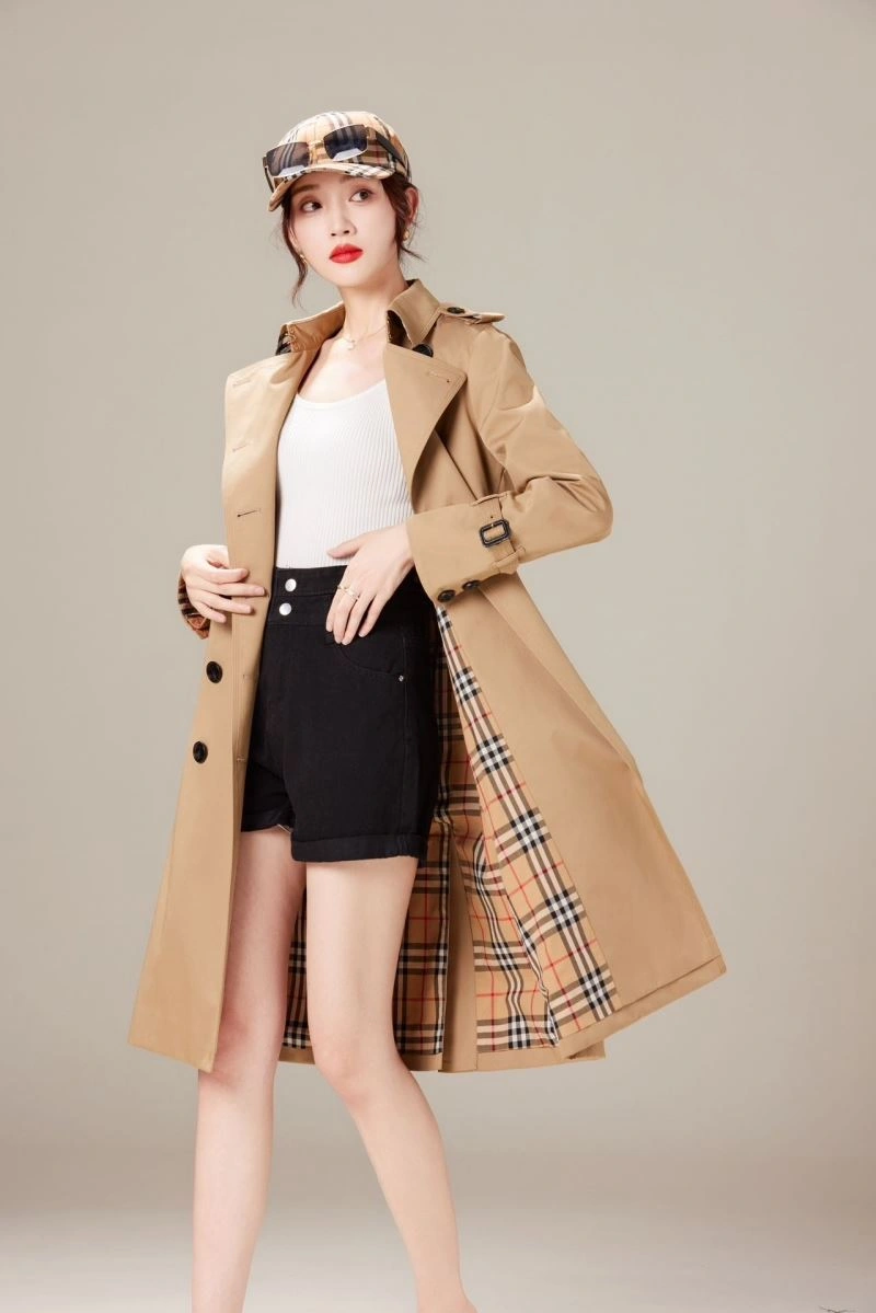 Contemporary Burberry Outwear 103869