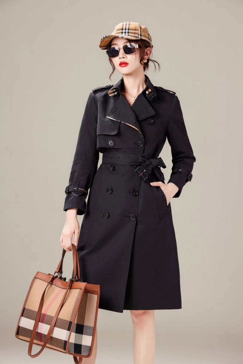Flexible Burberry Outwear 103864
