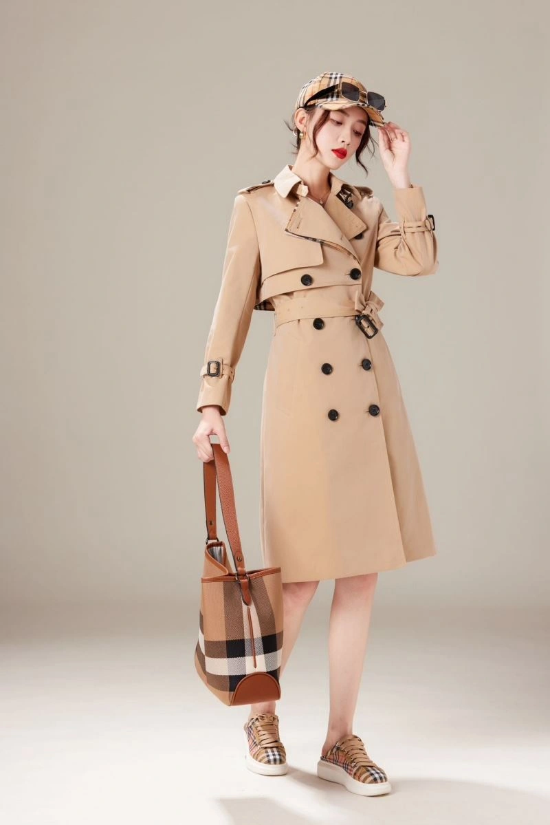 Flexible Burberry Outwear 103864