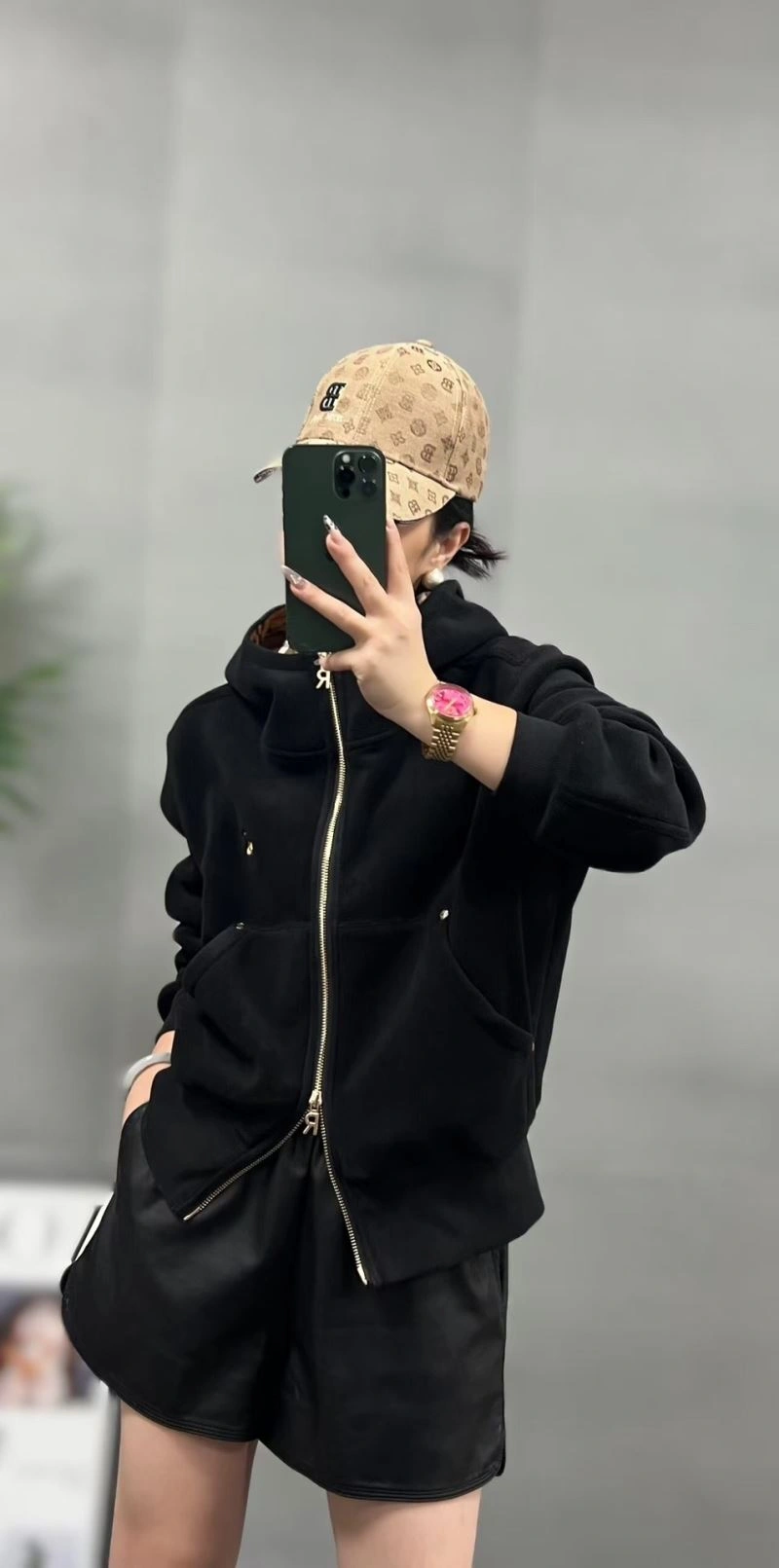 NewStyle Burberry Outwear 103863
