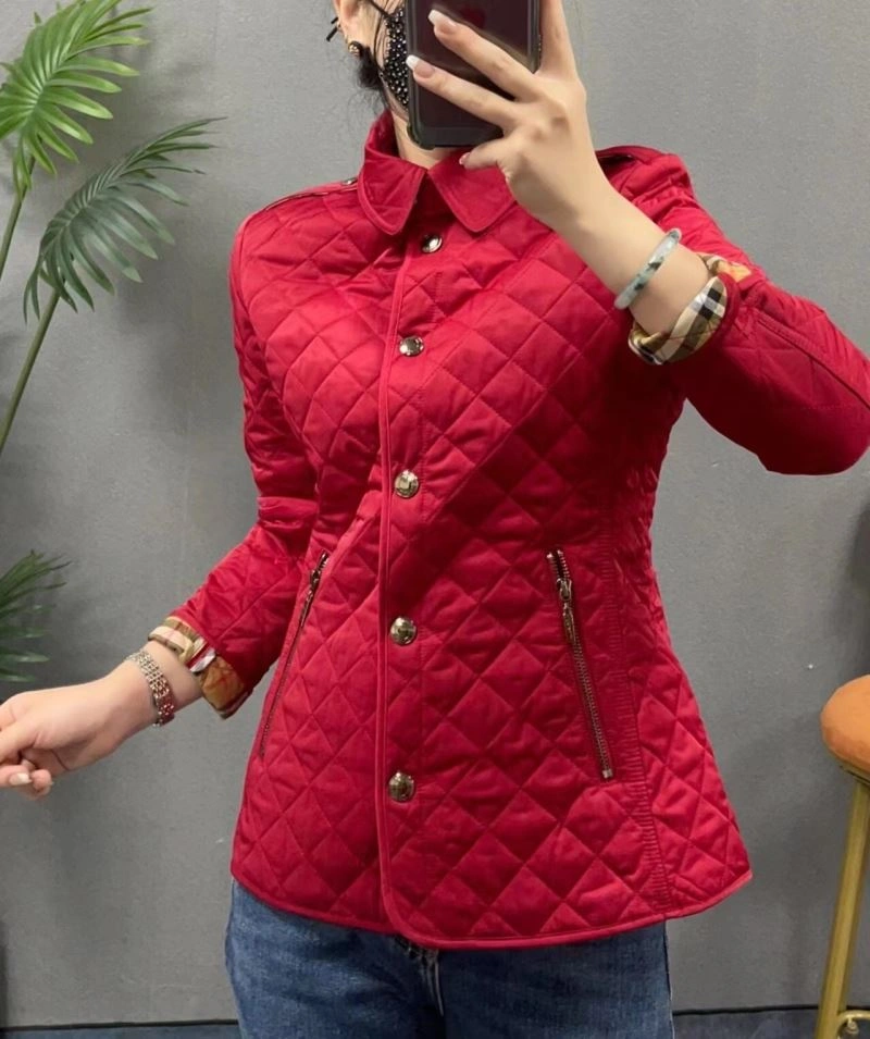 Burberry Outwear Elegant 103870
