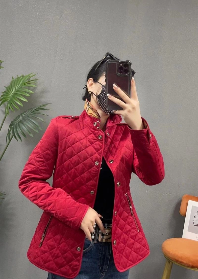 Burberry Outwear Elegant 103870