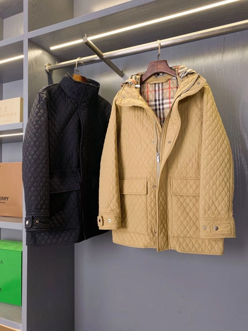 Snug Burberry Outwear 103867