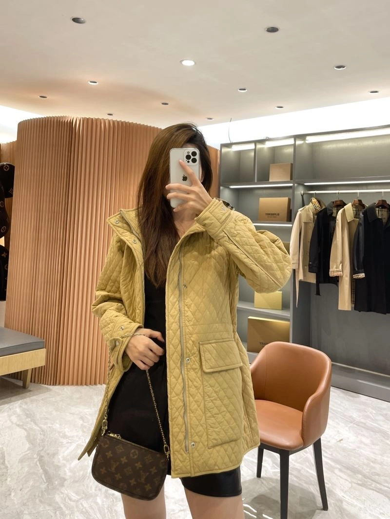 Packable Burberry Outwear 103859