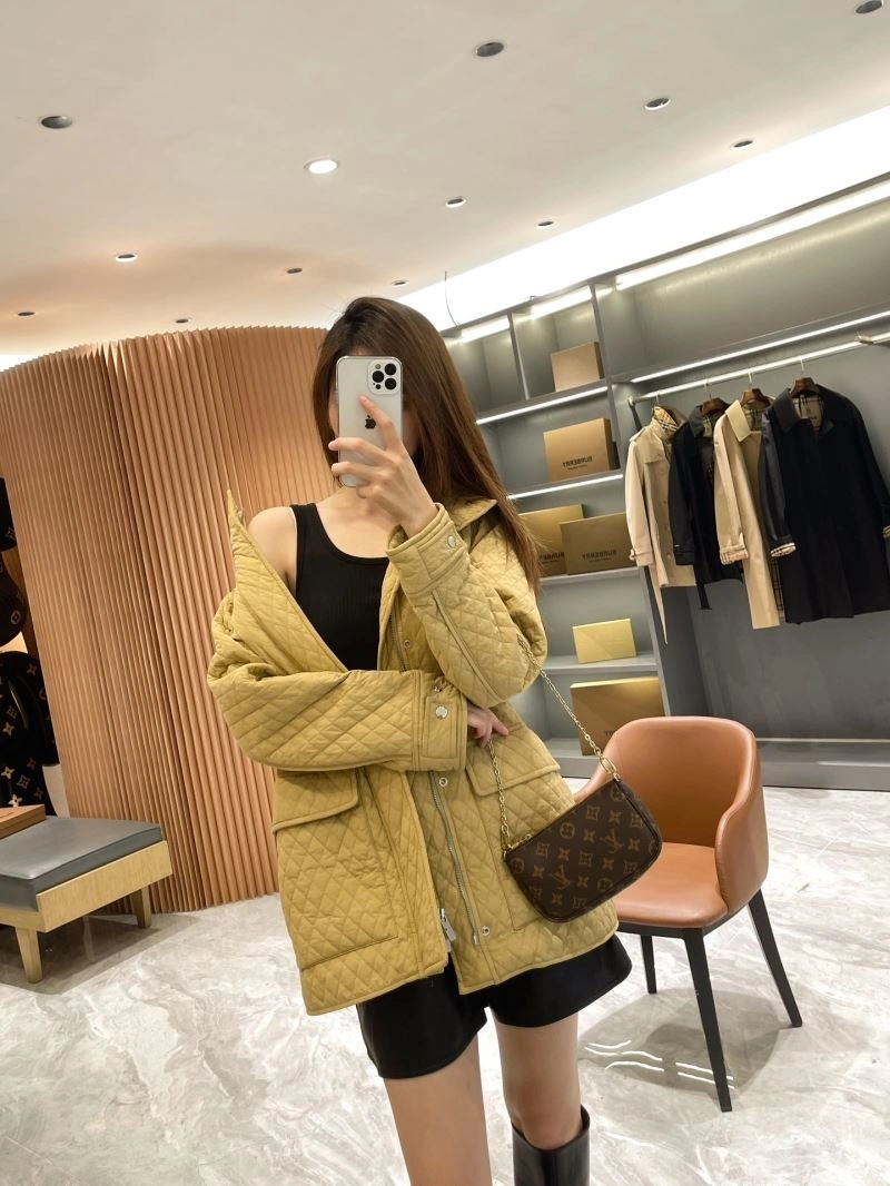 Packable Burberry Outwear 103859