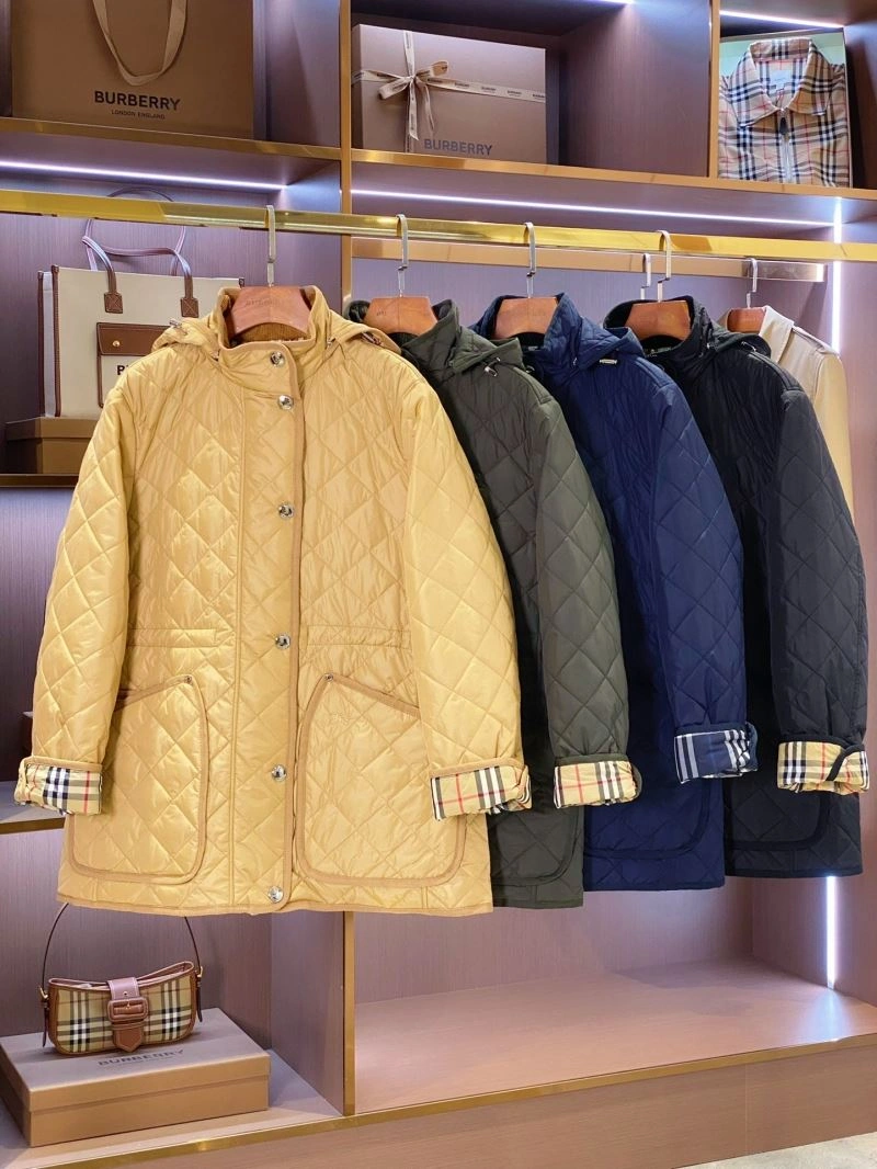 Burberry Outwear ComfortFit 103860
