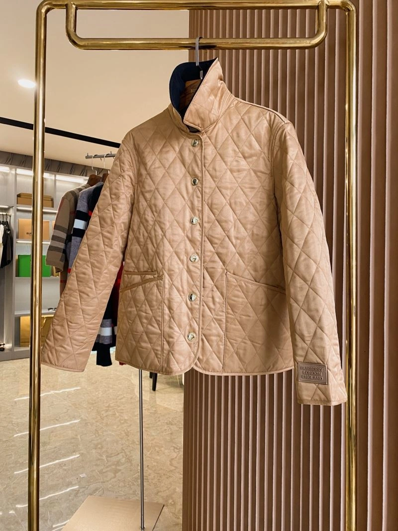 Burberry Outwear Durable 103856