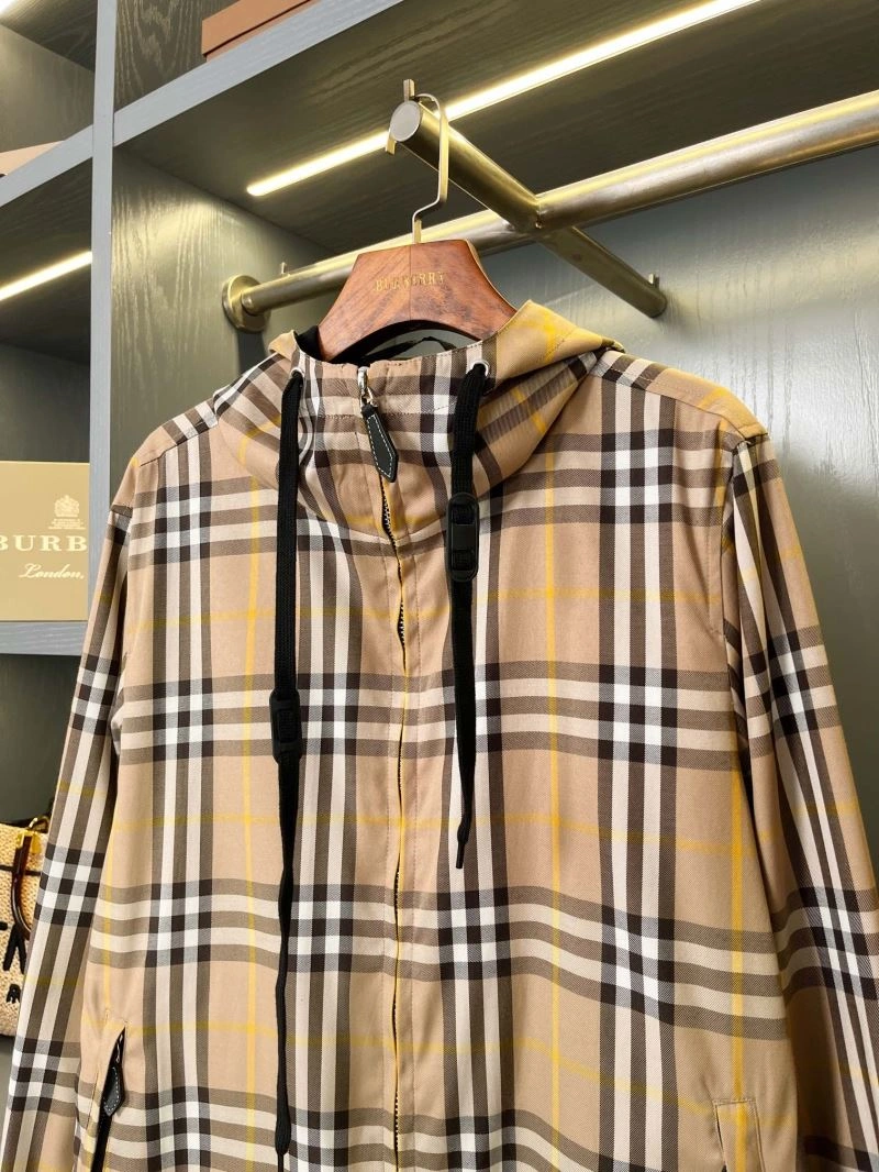 Burberry Outwear EyeCatching 103851