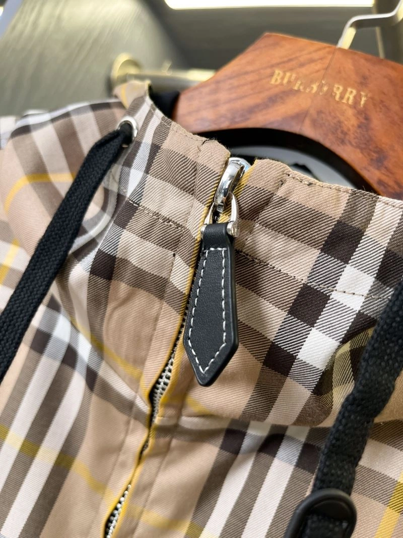 Burberry Outwear EyeCatching 103851