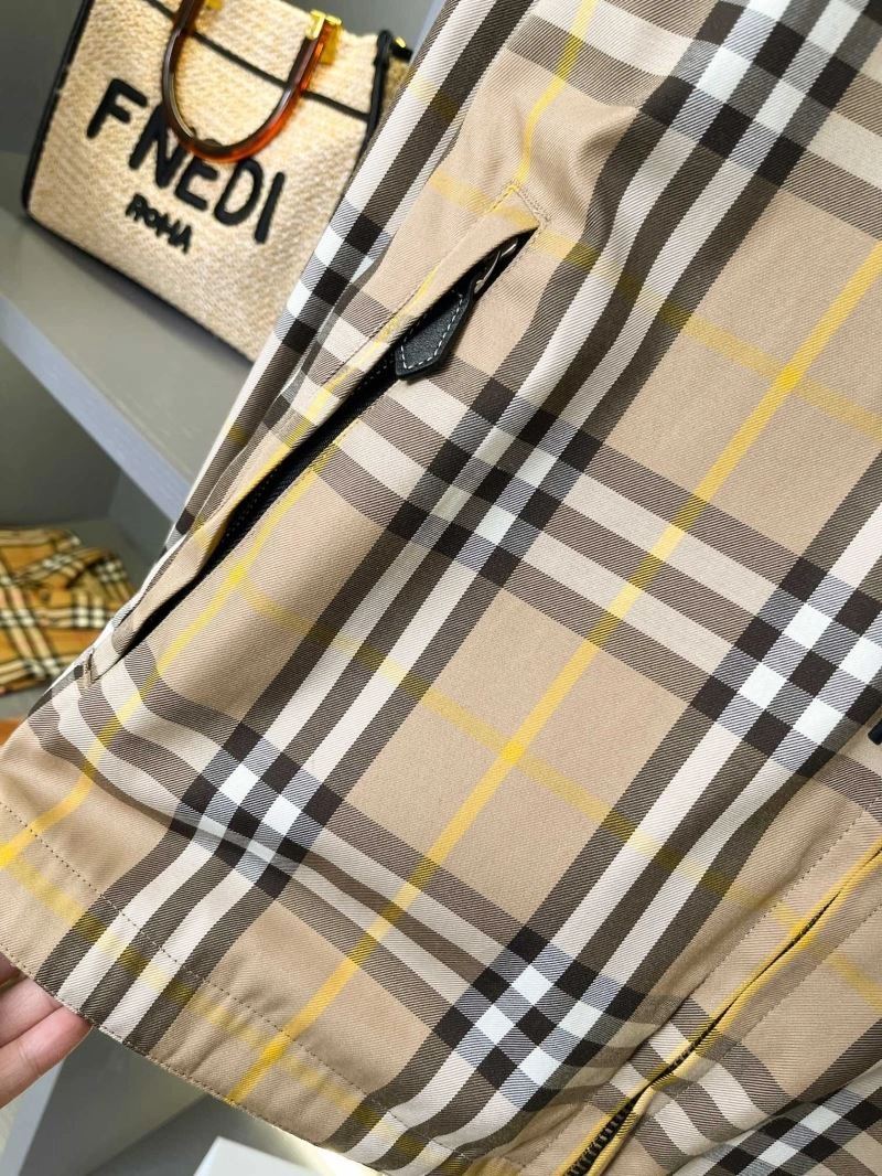 Burberry Outwear EyeCatching 103851