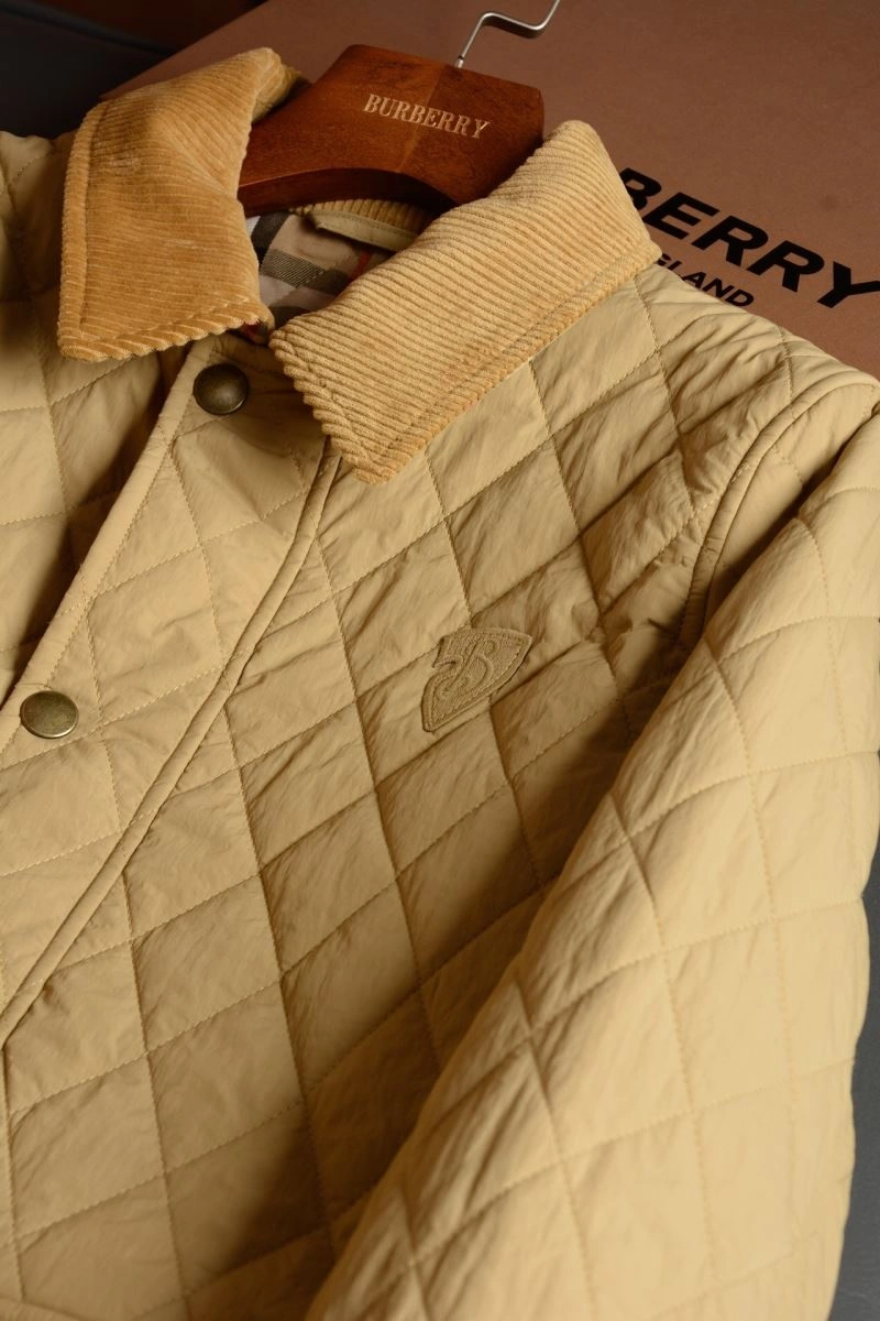 Burberry Outwear Colorful 103849